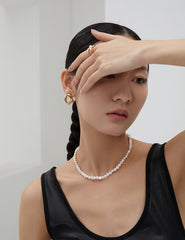 Luna Baroque Pearl Necklace