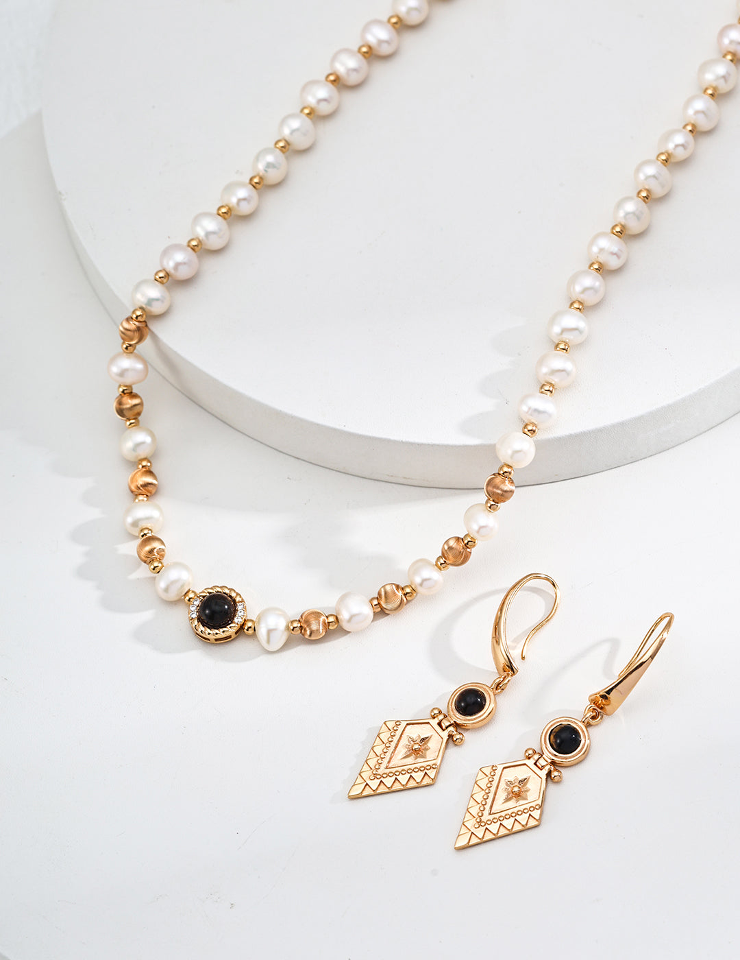 Aurora Tiger’s Eye & Pearl Necklace