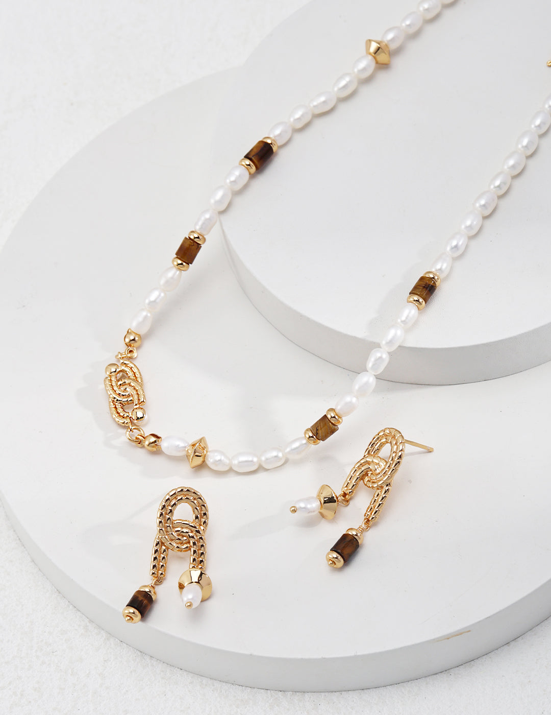 Lumière Tiger’s Eye & Pearl Necklace