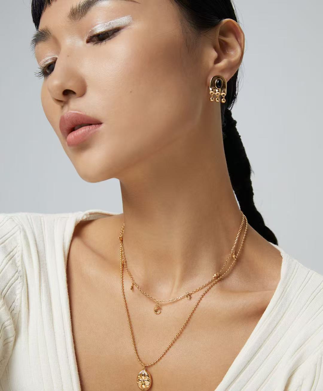Starlit Crescent – Sterling Silver Moon & Stars Necklace